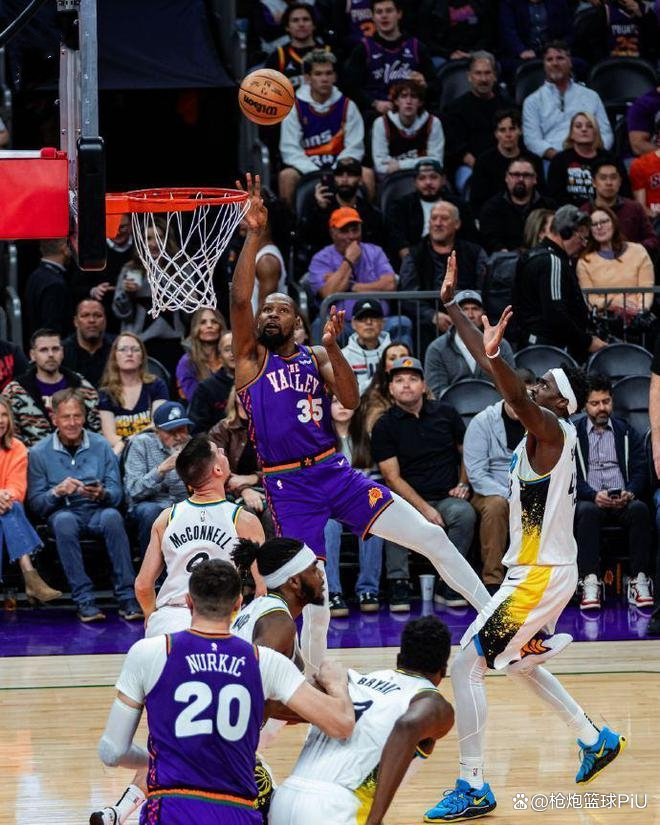 杜兰特绝杀时刻，约基奇点燃赛场，步行者迎来胜利！